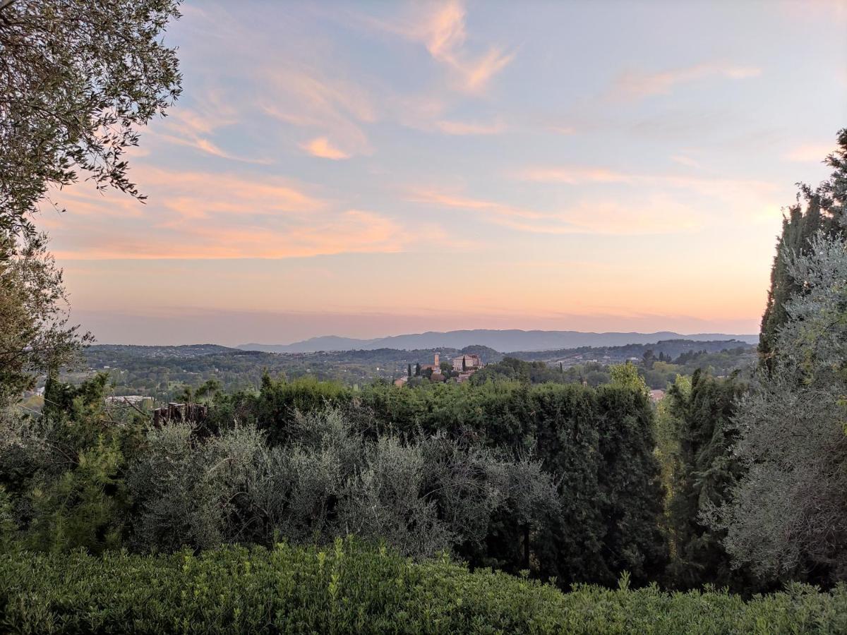Apartment Cezanne With Heated Pool And Private Garden Chateauneuf-Grasse ภายนอก รูปภาพ